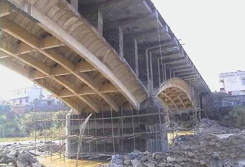 桥梁结构加固